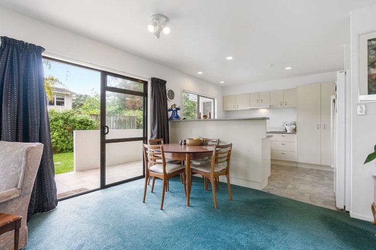 Photo of property in 7b Puriri Avenue, Orewa, 0931
