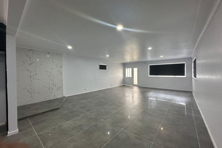 Photo of property in 10 William Avenue, Manurewa, Auckland, 2102