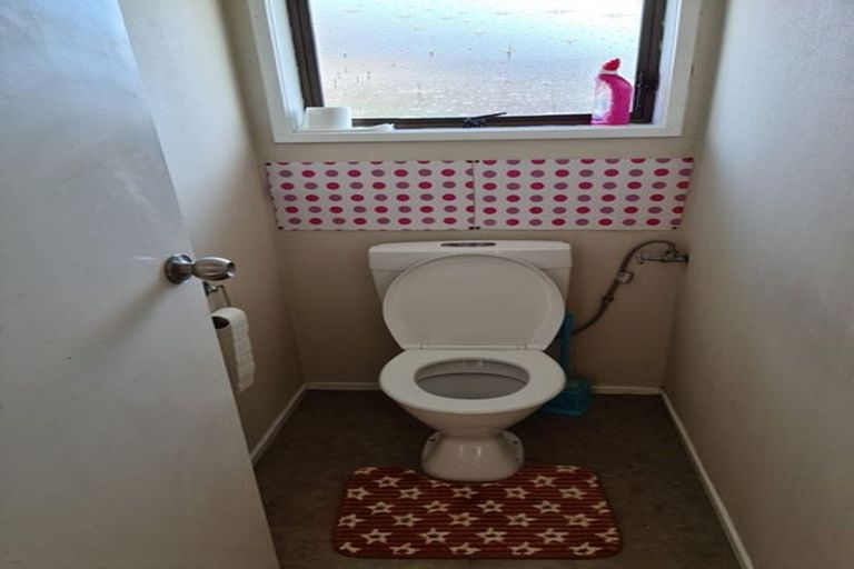 Photo of property in 42a Hoteo Avenue, Papatoetoe, Auckland, 2025