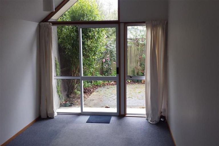 Photo of property in 10 Rehua Lane, St Albans, Christchurch, 8014