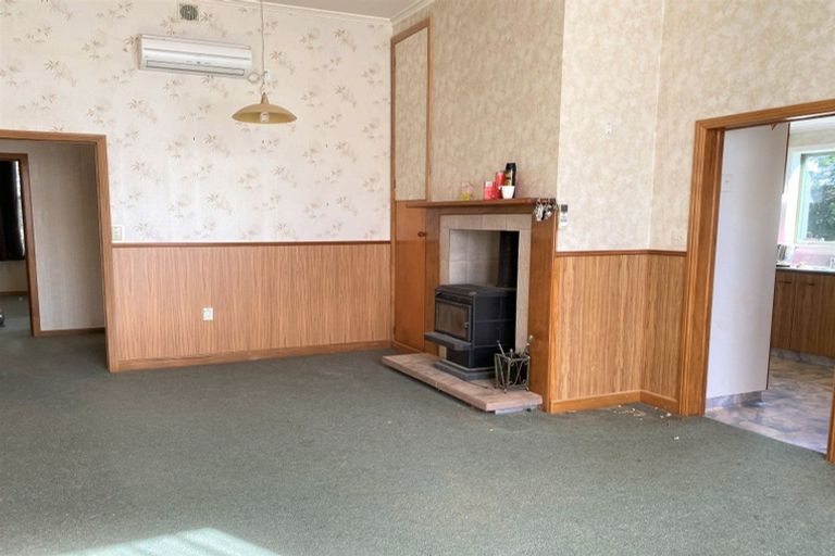 Photo of property in 67 Egmont Street, Kaponga, Hawera, 4679