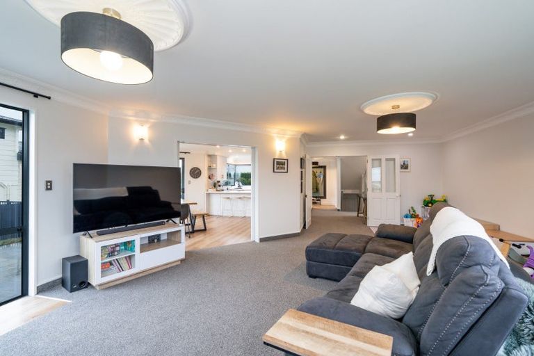 Photo of property in 712 Queens Drive, Waikiwi, Invercargill, 9810