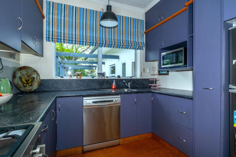 Photo of property in 74 School Road, Pleasant Valley, Geraldine, 7991