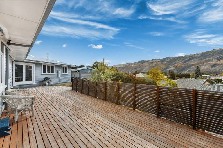 Photo of property in 49 Ray Street, Cromwell, 9310