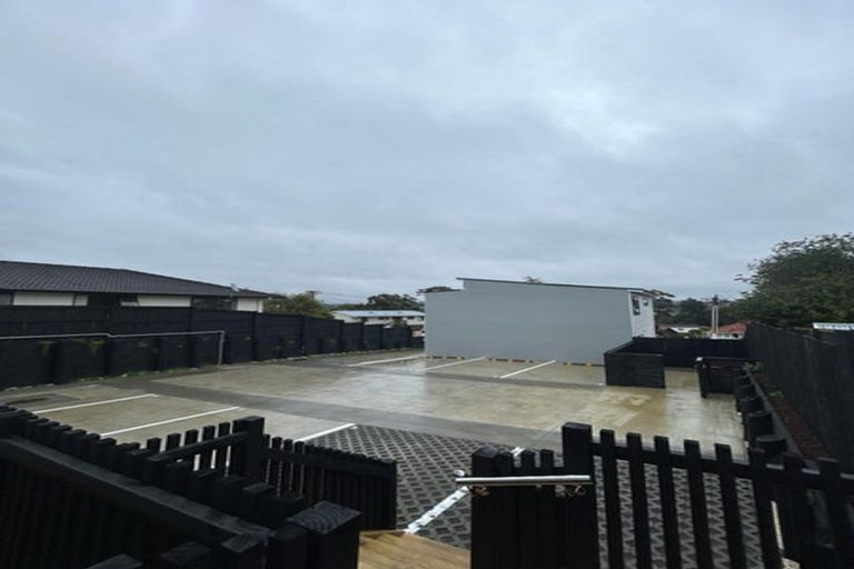 Photo of property in 3/29 Tudor Road, Henderson, Auckland, 0610