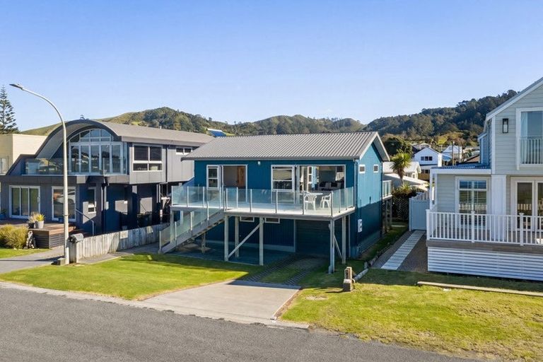 Photo of property in 3 Savage Avenue, Waihi Beach, 3611