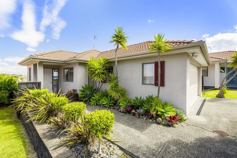 Photo of property in 30 Midshipman Court, Gulf Harbour, Whangaparaoa, 0930