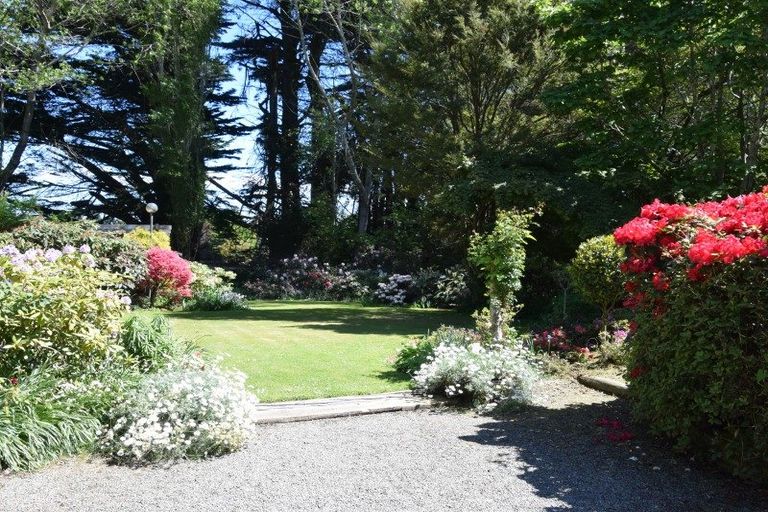 Photo of property in 169 Roslyn Road, Roslyn Bush, Invercargill, 9876