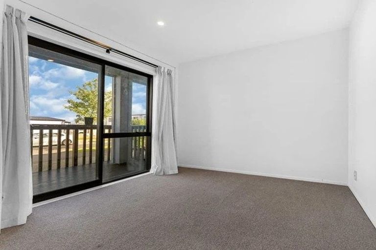 Photo of property in 4b Ahunga Road, Karaka, Papakura, 2113