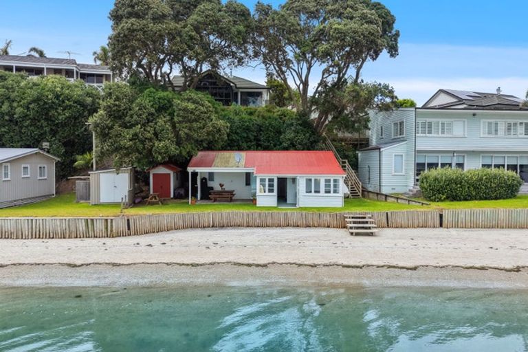 Photo of property in 63a Torkar Road, Clarks Beach, 2122