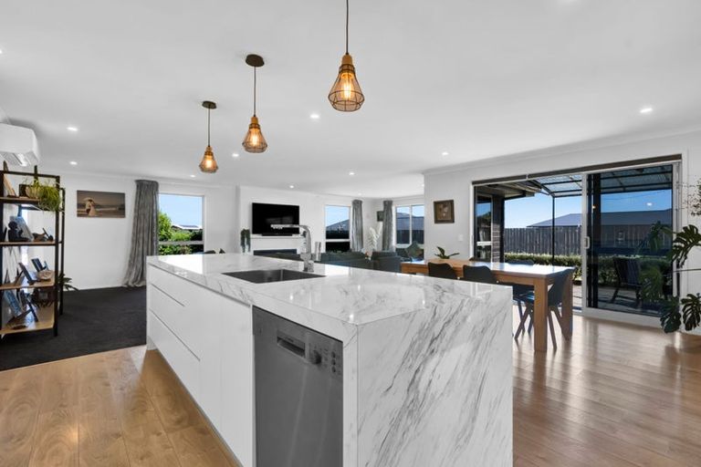 Photo of property in 54 Denby Road, Hawera, 4672