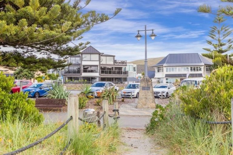 Photo of property in 4/20 Esplanade, Sumner, Christchurch, 8081