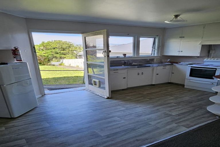 Photo of property in 21 Crawford Road, Kilbirnie, Wellington, 6022