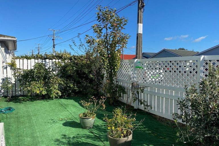 Photo of property in 26 Plunket Avenue, Petone, Lower Hutt, 5012