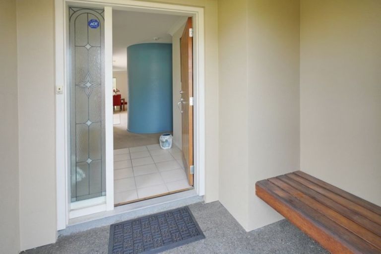 Photo of property in 14 Yellowlees Drive, Kaiapoi, 7630