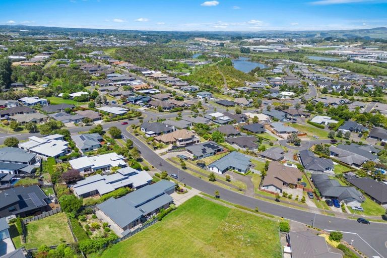 Photo of property in 39 Caldera Crescent, Pyes Pa, Tauranga, 3112