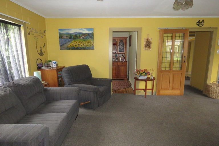 Photo of property in 20 Ramsay Street, Blacks Point, Reefton, 7830