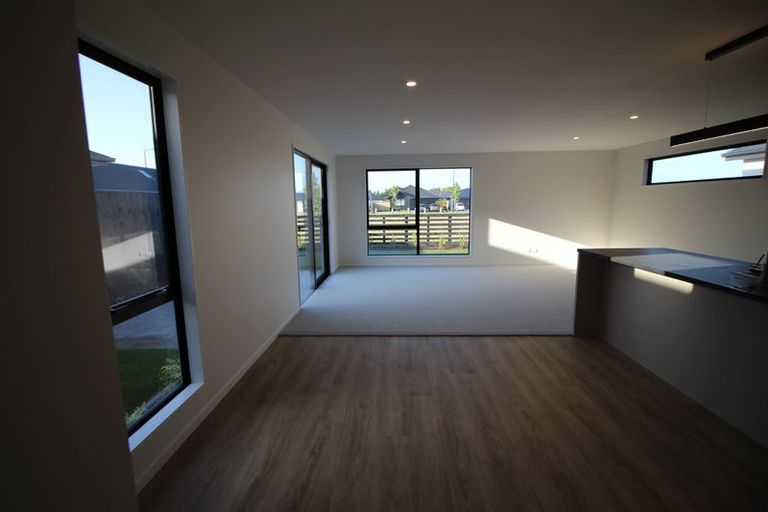 Photo of property in 12 Hiller Green Street, Halswell, Christchurch, 8025