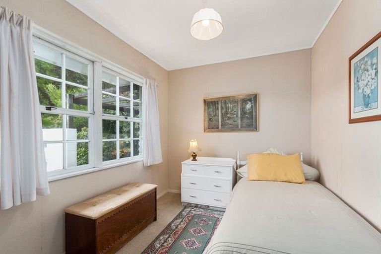 Photo of property in 71 Glencoe Road, Browns Bay, Auckland, 0630