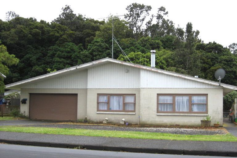 Photo of property in 19 Rosehill Drive, Rosehill, Papakura, 2113