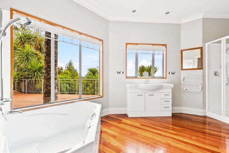 Photo of property in 251 Whitehills Road, Waitoki, 0994