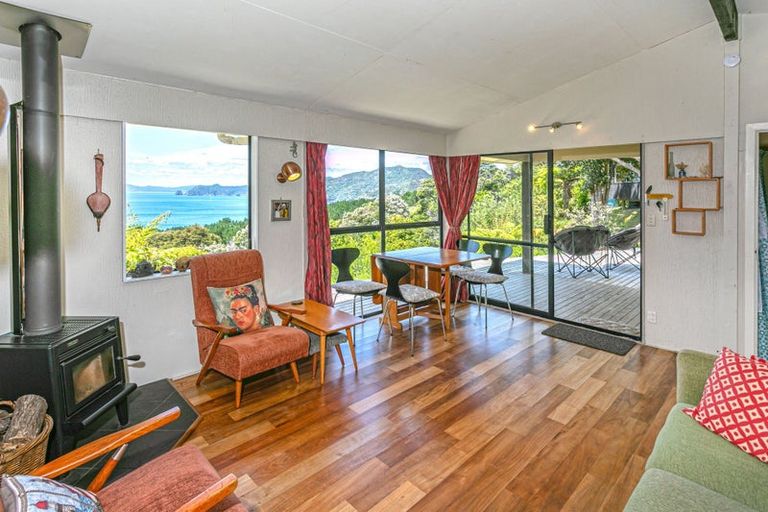 Photo of property in 11 Kowhai Place, Tuateawa, Coromandel, 3583