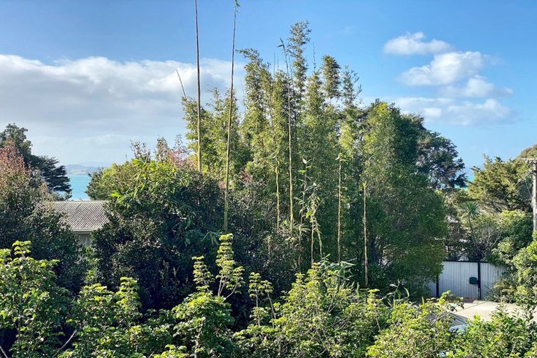 Photo of property in 9 Woodlands Avenue, Snells Beach, 0920