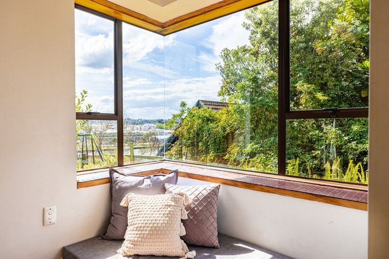 Photo of property in 17 Putiki Drive, Durie Hill, Whanganui, 4500