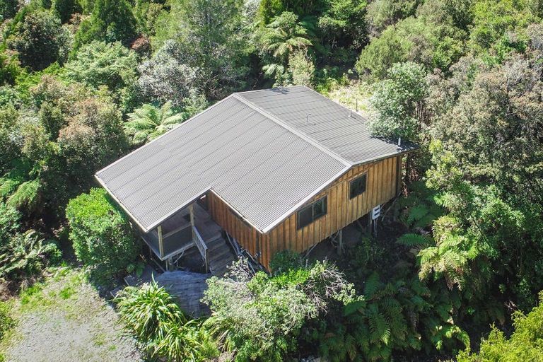 Photo of property in 304 Mokihinui Preserve, Seddonville, Westport, 7891