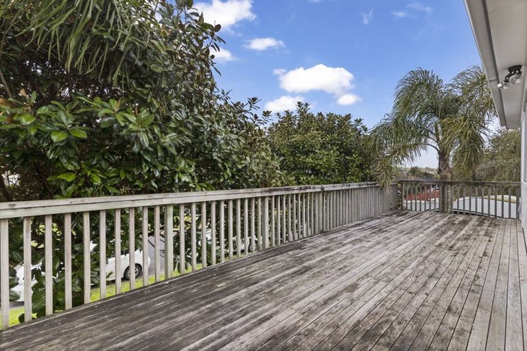 Photo of property in 1/25 Imogene Way, Half Moon Bay, Auckland, 2012