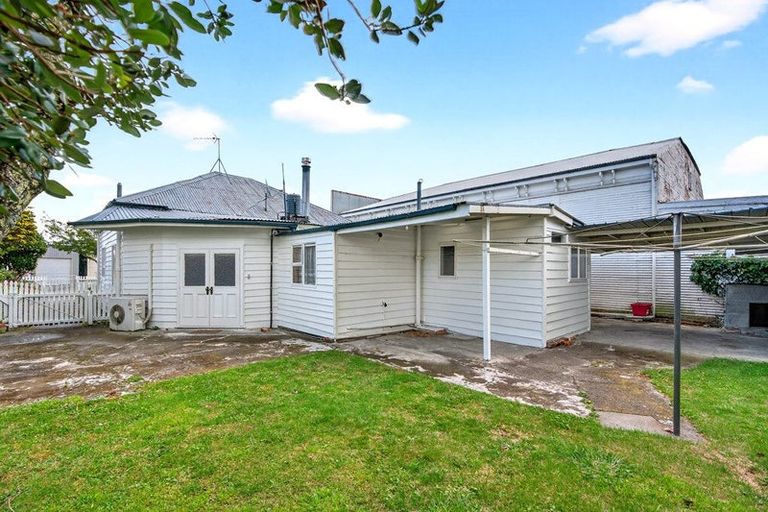 Photo of property in 69 Holloway Street, Carterton, 5713