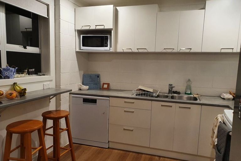 Photo of property in 39 Albert Street, Palmerston North, 4414