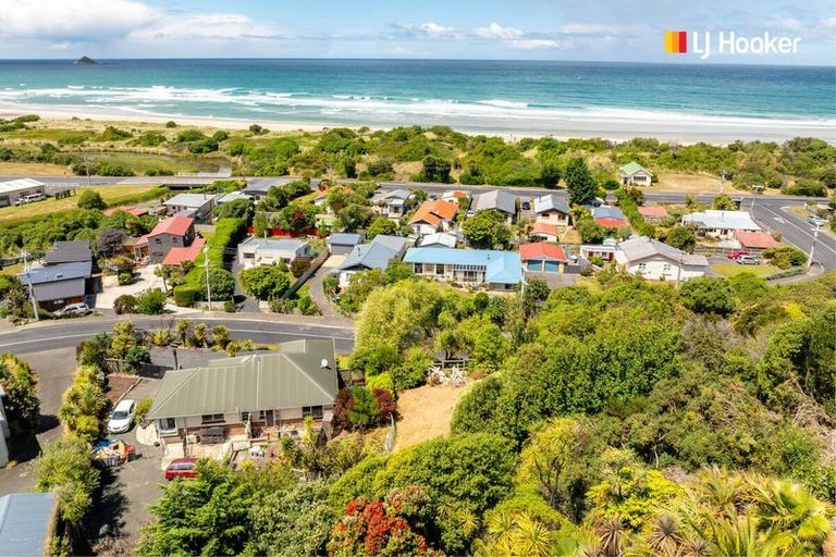 Photo of property in 10 Edna Street, Ocean View, Dunedin, 9035