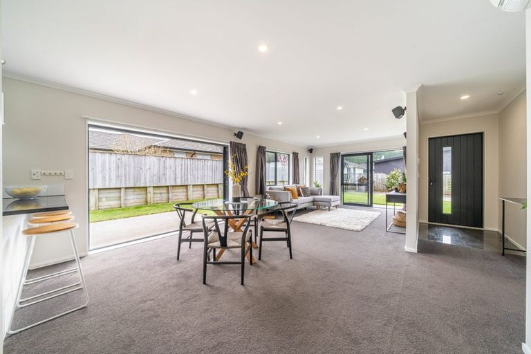Photo of property in 107 Riverstone Drive, Riverstone Terraces, Upper Hutt, 5018