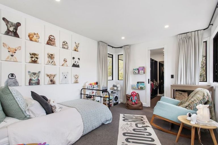 Photo of property in 16 Fendalton Road, Fendalton, Christchurch, 8014