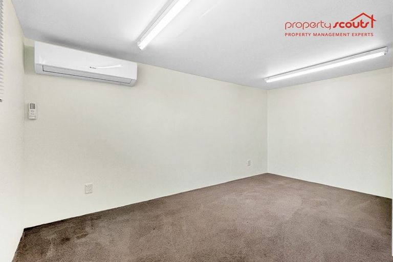 Photo of property in 5 Simpson Road, Ranui, Auckland, 0612