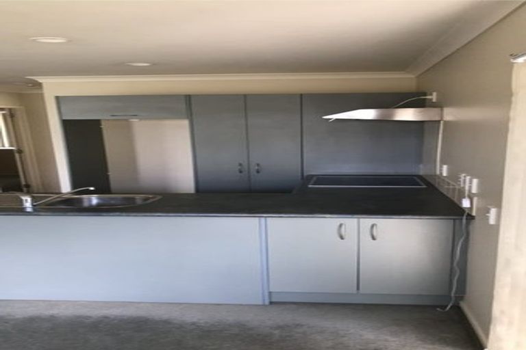 Photo of property in 52 Saralee Drive, Manurewa, Auckland, 2105