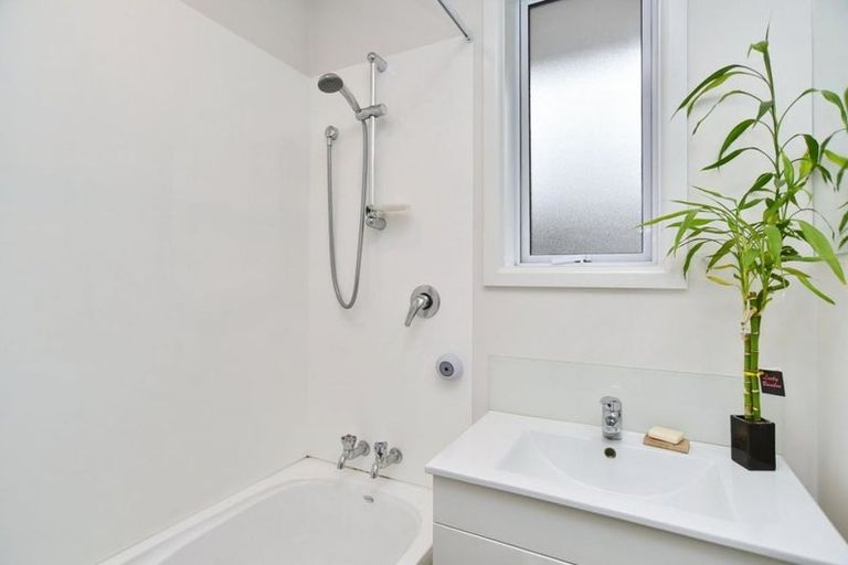 Photo of property in 43 Roberta Drive, Somerfield, Christchurch, 8024