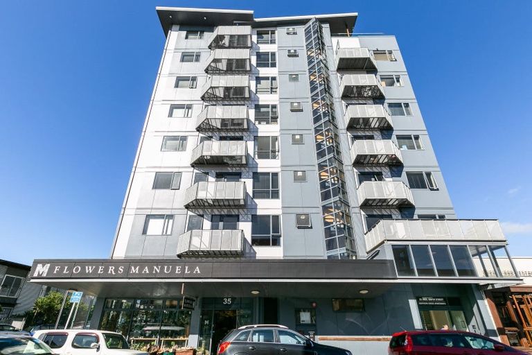 Photo of property in Southern Cross Apartments, 604/35 Abel Smith Street, Te Aro, Wellington, 6011