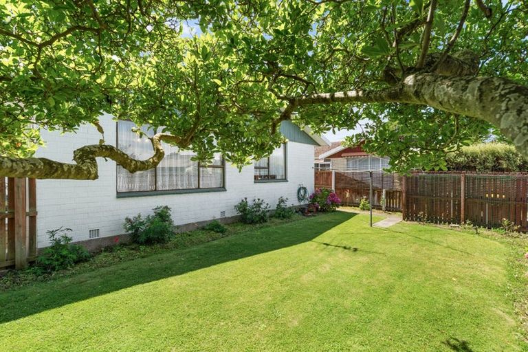 Photo of property in 1/26 Greenock Street, Redwood, Christchurch, 8051