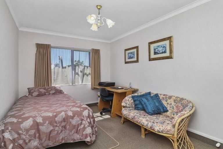 Photo of property in 2 Melia Place, Mount Maunganui, 3116