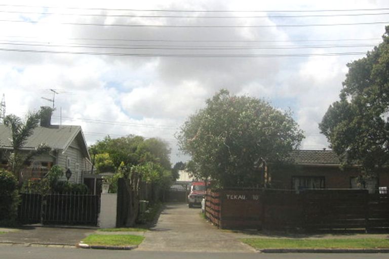 Photo of property in 2/10 Albert Street, Otahuhu, Auckland, 1062