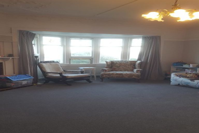 Photo of property in 21 Crawford Road, Kilbirnie, Wellington, 6022