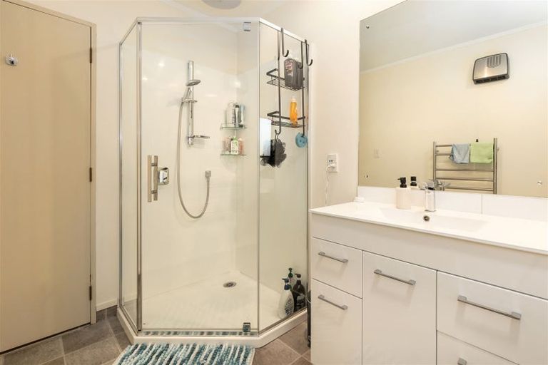 Photo of property in 15 Ward Street, Springlands, Blenheim, 7201