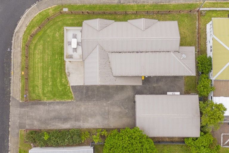 Photo of property in 8 Eyre Street, Whitianga, 3510