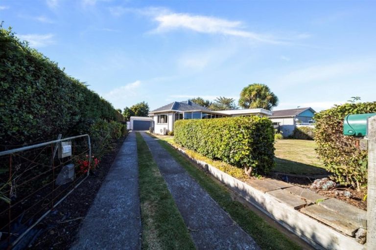 Photo of property in 50 Ketemarae Road, Normanby, Hawera, 4614