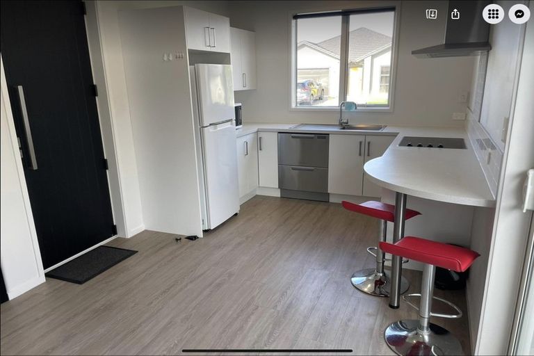 Photo of property in 61 Te Kio Crescent, Papamoa Beach, Papamoa, 3118