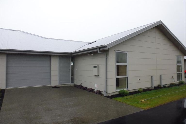 Photo of property in 13 Cassino Street, Rangiora, 7400