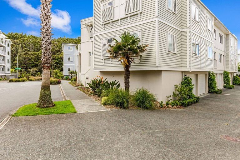 Photo of property in 58 Parkside Drive, Orewa, 0931