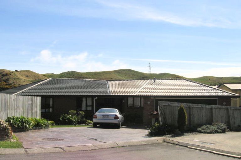 Photo of property in 27 Bathgate Street, Johnsonville, Wellington, 6037